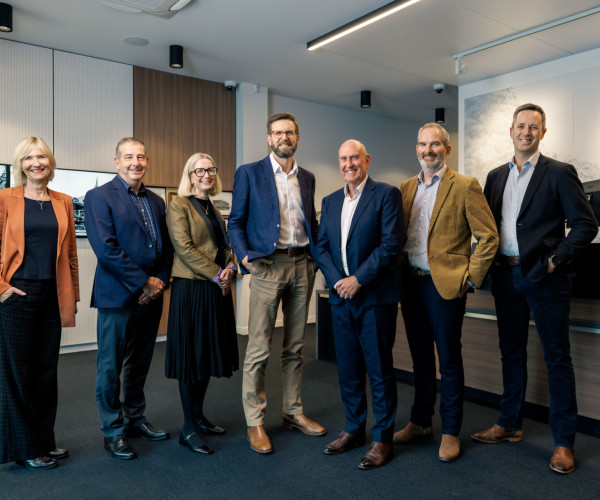 25.07.30 NBS BoardSLTPhotos 2322 Edit WEB