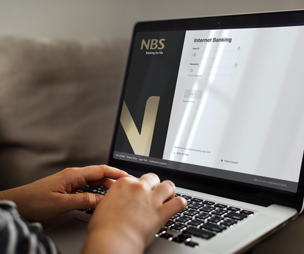IB Mockup hands desk Login screen 3