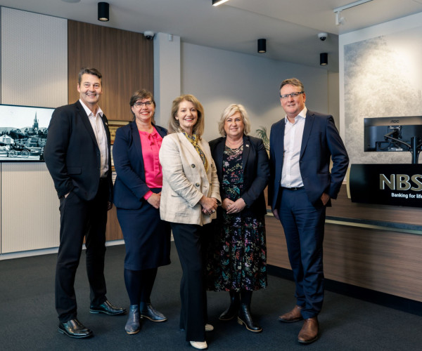 25.07.30 NBS BoardSLTPhotos 2331 Edit WEB size